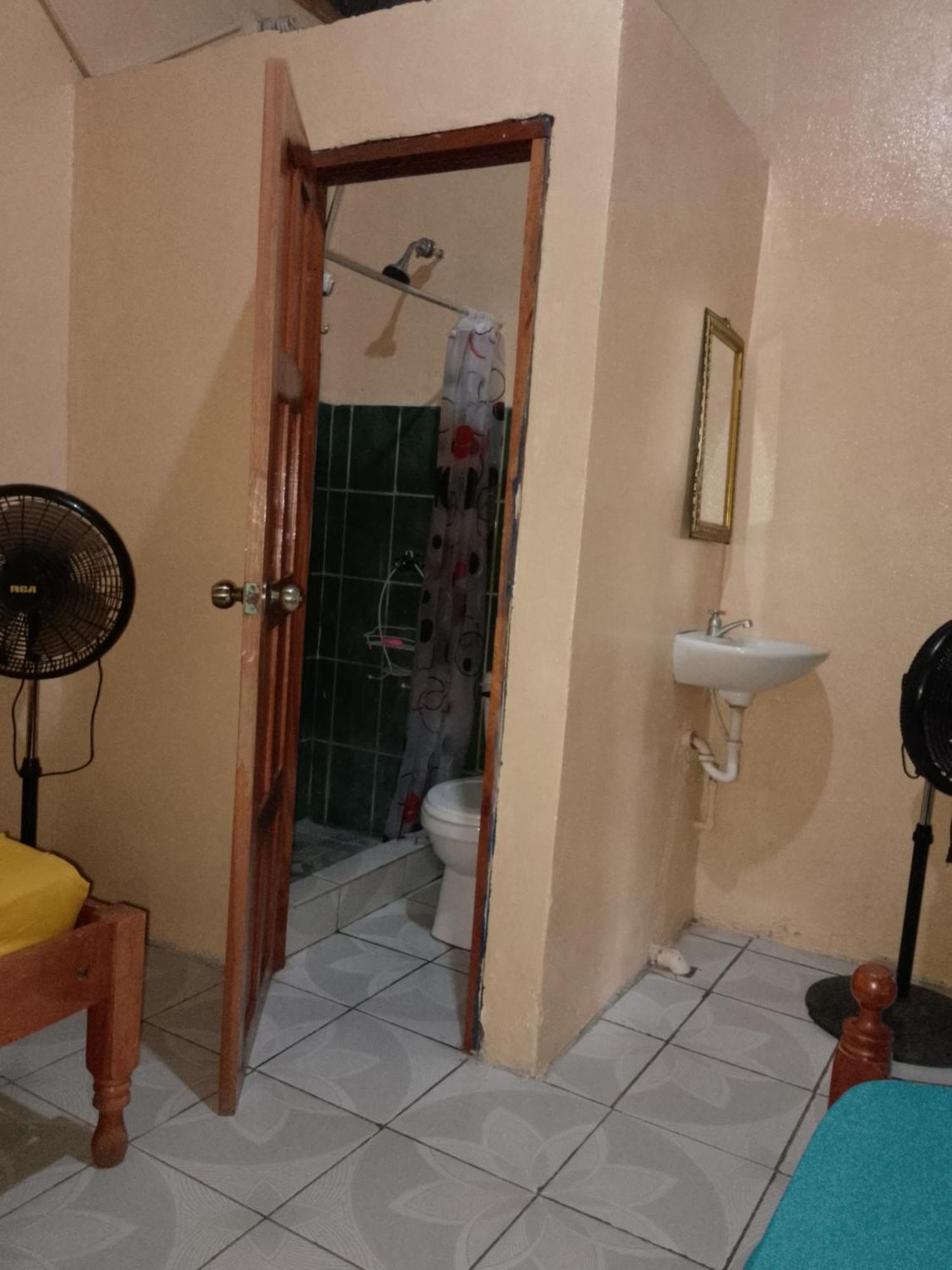 The Malinche Hostal Rivas Bagian luar foto